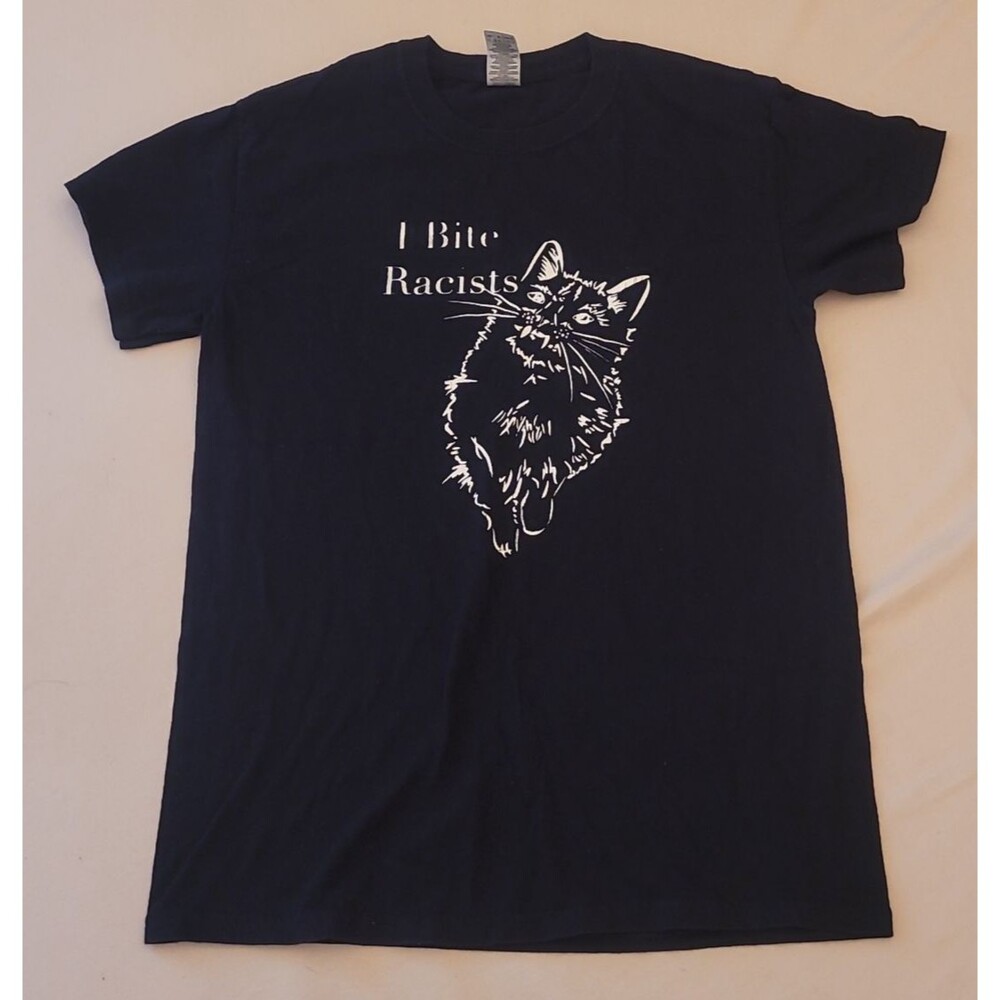 I Bite Racists Cat Black Short Sleeve Tshirt Small